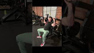 Bodybuilder vs. Powerlifter pt.1(watch the end) explore fitness gym bodybuilding powerlifting