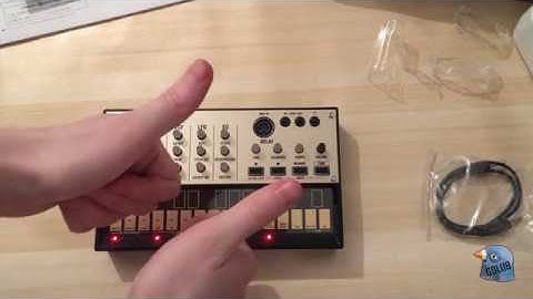 Unboxing Korg Volca Keys