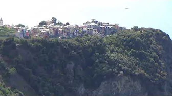 Hiking from Corniglia to Vernazza, Cinque Terre, Italy Part 7