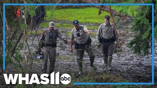 Risk of further floods in Texas during desperate search for missing as death toll tops 80