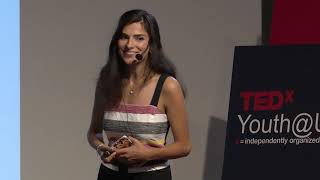 Стремете се да знаете много неща, а не да бъдете известни | Andrea Banda Banda | TEDxYouth@Uwekind