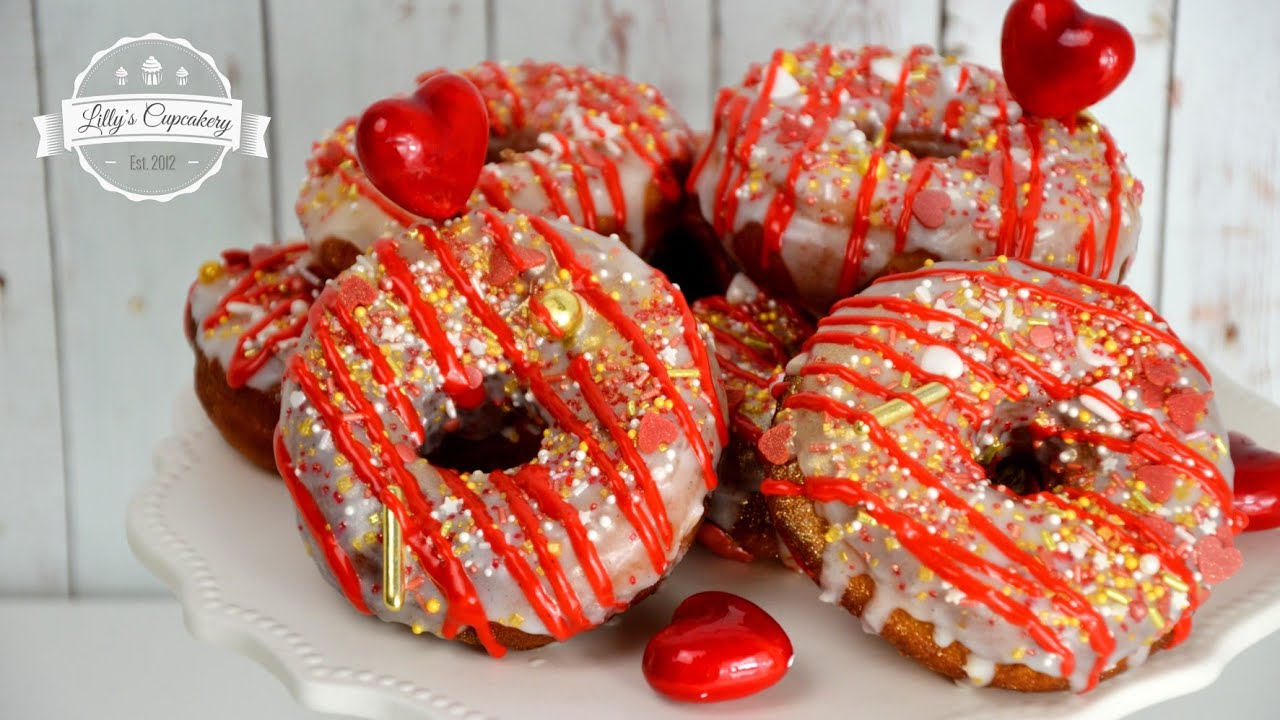 Original amerikanische Donuts🍩 // Glazed Donuts Rezept 🇺🇲