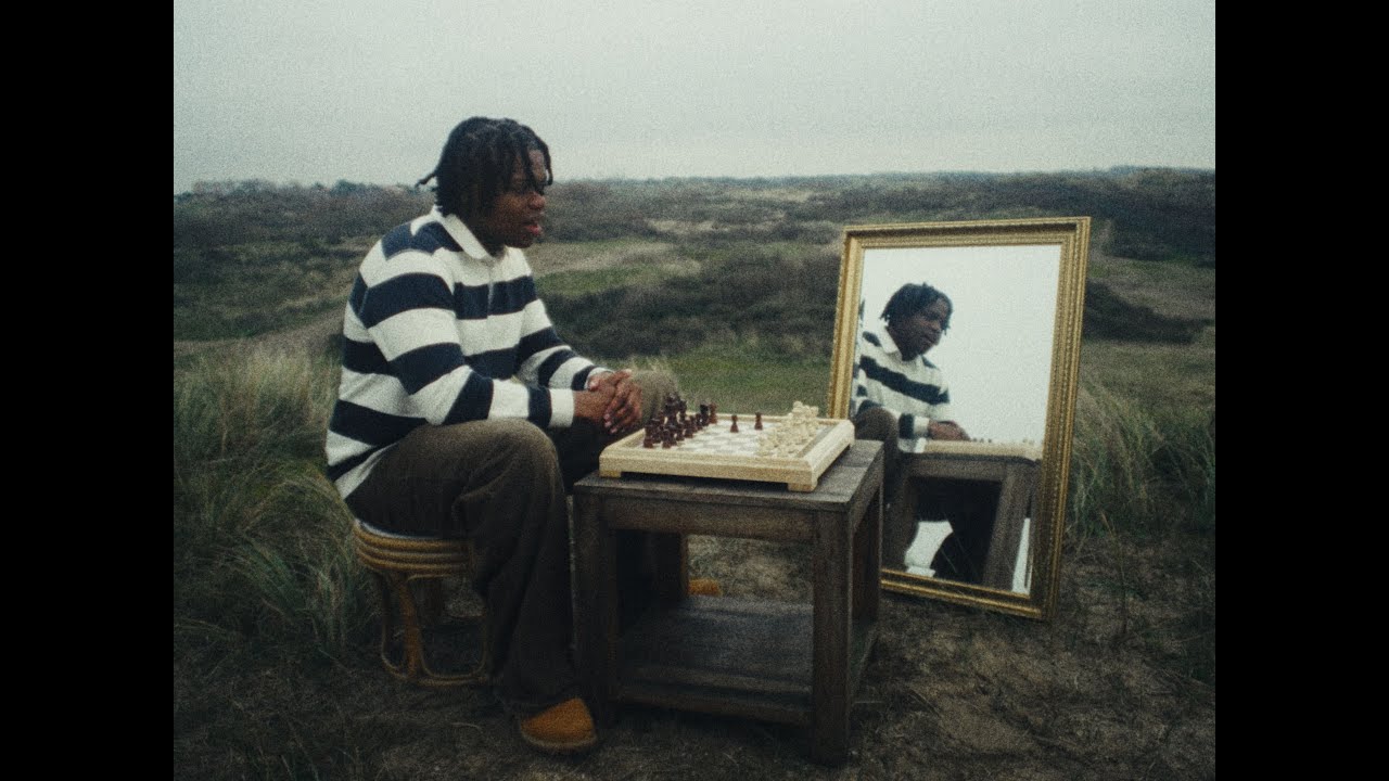 >Mboy – Superman