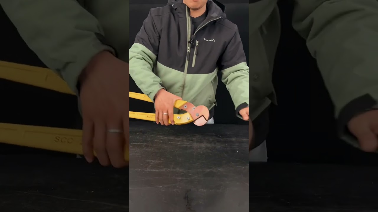 Manual cable cutter unboxing