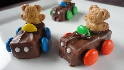 Teddy Graham Race Cars!!