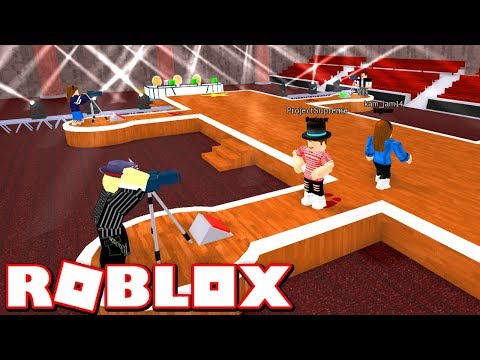 Roblox Fashion Show For 3 000 Youtube - roblox fashion game with budget