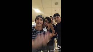 Thdy Lljzaeryyn Fkt Mn Alafdl Mhmd Bolof Dd Lmynor 31 Dd Momha Dd Anor Sghyr Tik Tok Algerie