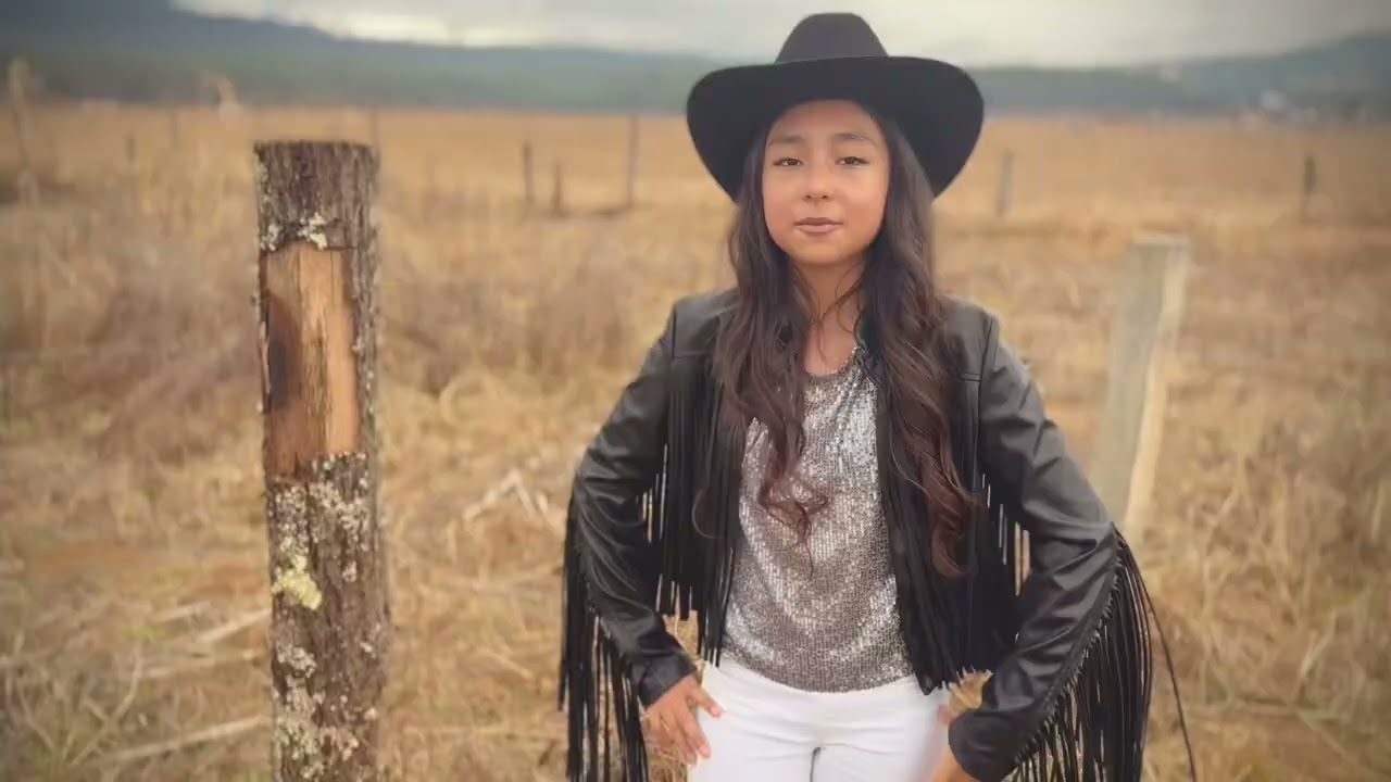 Los Mandados // Zuria Rosas // cover