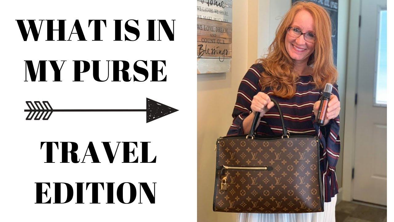 WHAT IS IN MY PURSE ● TRAVEL EDITION ●  LISA ZIMMER