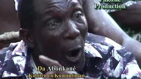 KUMANTI #1 A PERFORMANCE IN THE VILLAGE OF DIITABIKI IN 1999