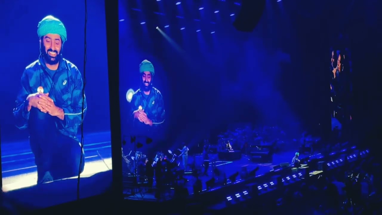 Arijit Singh fan moment during his Live concert at Etihad Arena Abu Dhabi performing 