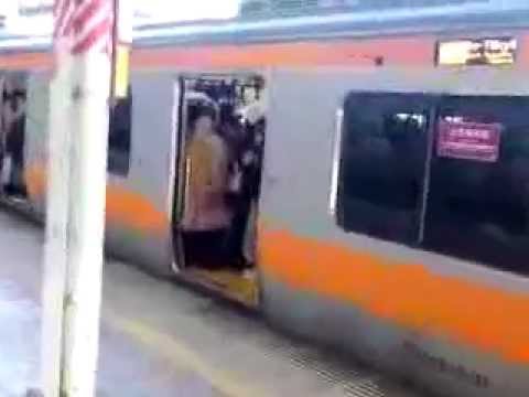 Jr東日本中央線の女性専用車と隣の車両の混雑具合 国分寺駅 Youtube