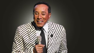 Motown's Smokey Robinson Burning Up Stages at 80Plus Years Old  A VIDEO SCRAPBOOK CHANNEL PREVIEW