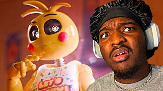 WHAT DID THEY DO TO CHICA... [HORROR REACTIONS]