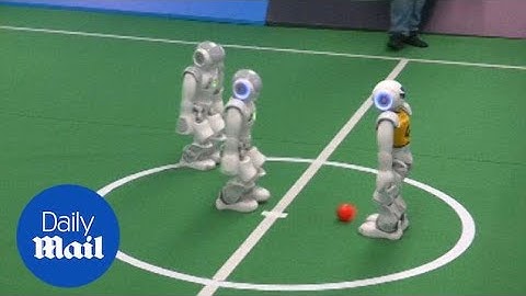 Australian and US robots compete at RoboCup soccer finals - Daily Mail