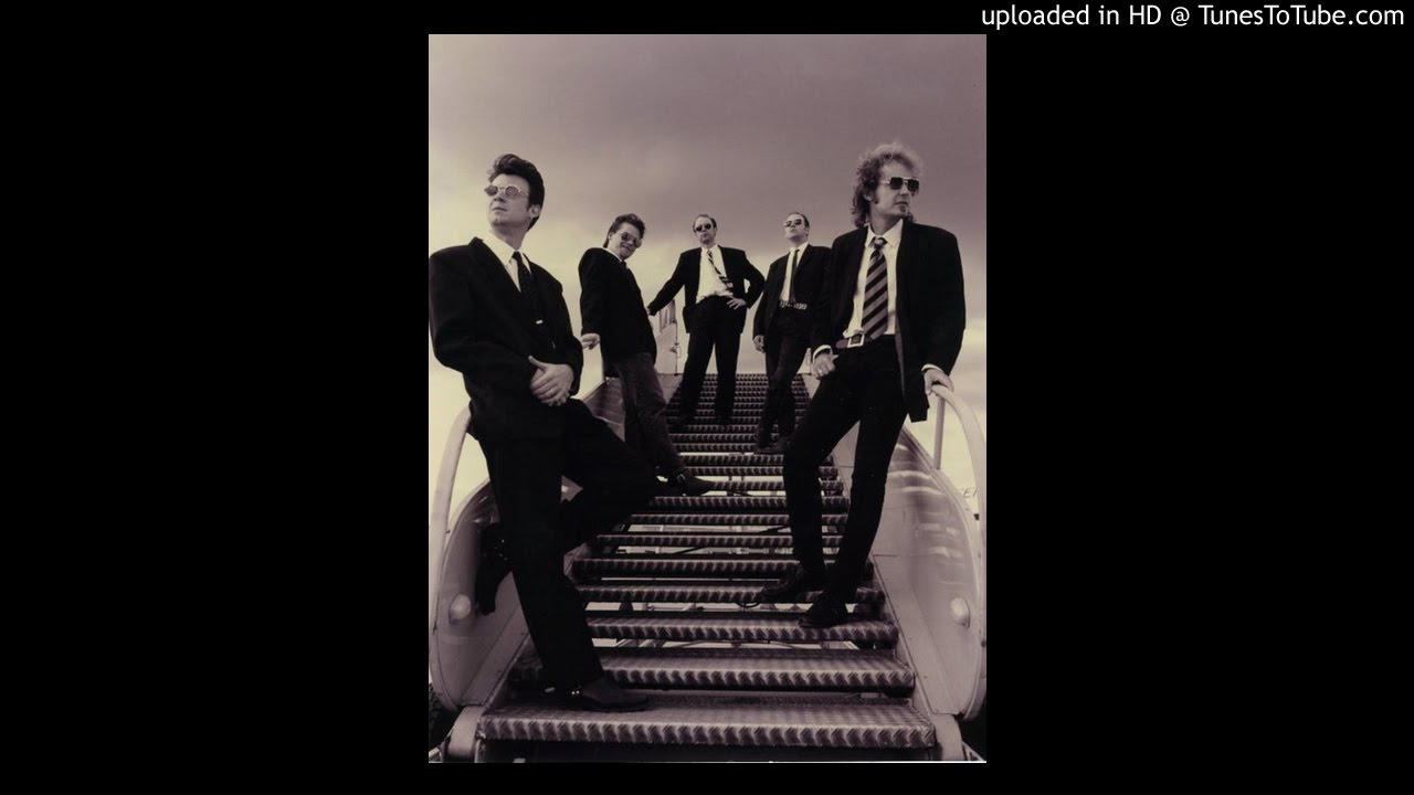 17 Wipe Away Those Tears - The Sinners