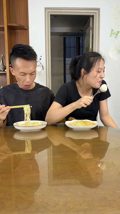 I lost a chicken leg just to eat my husband's egg