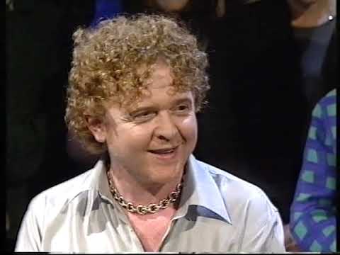 Mick Hucknall interviewed by Jools Holland 1996