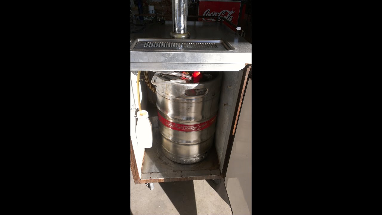 How To Keg Your Beer Using  A Commercial  Keg