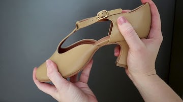 "Follies" Character Shoe - Tan - Flexing