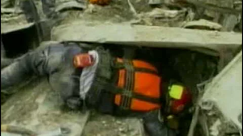 9/11: Rare WTC Ground Zero FEMA Video (WNBC, 2002)