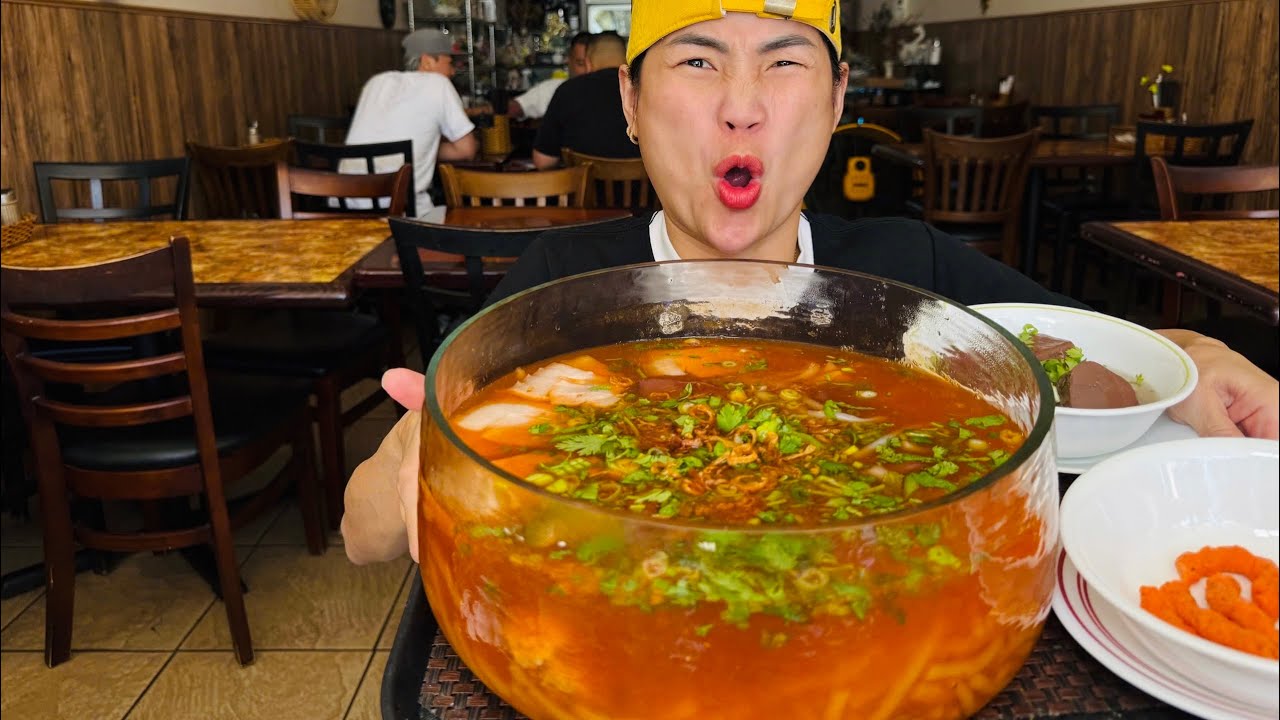 TÁI DIỄN LẠI MÀN ẨM THỰC.MANG TÔ KHỦNG TRỞ LẠI QUÁN BÁNH CANH ĐỂ THỬ SỨC VÀ CÁI KẾT BẤT NGỜ