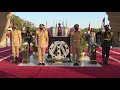 القائد العام للقوات المسلحة يضع إكليل الزهور على النصب التذكارى للجندى المجهول 
