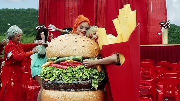 Taylor Swift You Need To Calm Down (Official Music Video)