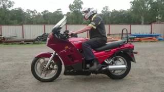 Kawasaki GTR1000 1990