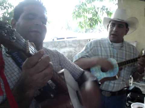 Los Fieles Huastecos Ernesto y Cristian Caldern co...