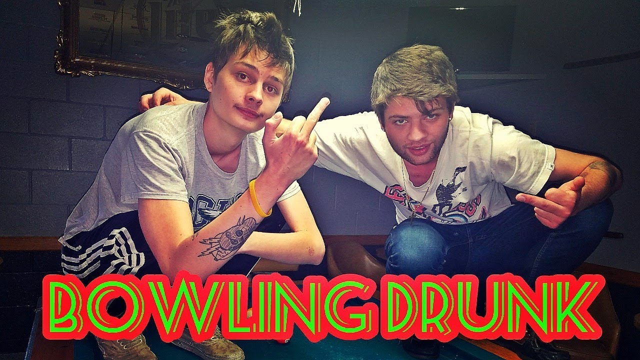 BOWLING DRUNK
