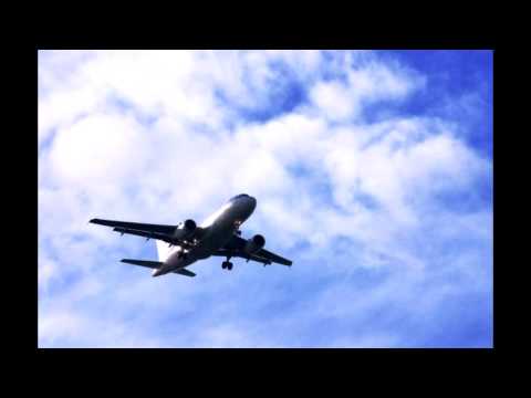 Video: Pod Krilom Letala