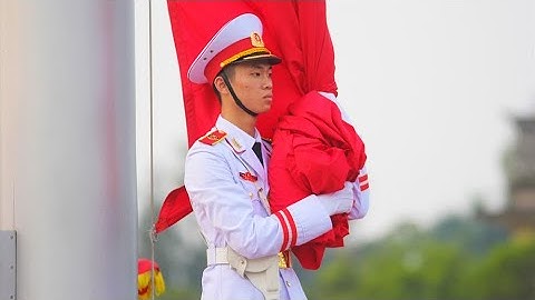 Toàn cảnh Nghi Lễ Thượng Cờ trước Lăng Bác tại Quảng trường ba đình - Hà Nội 15/9