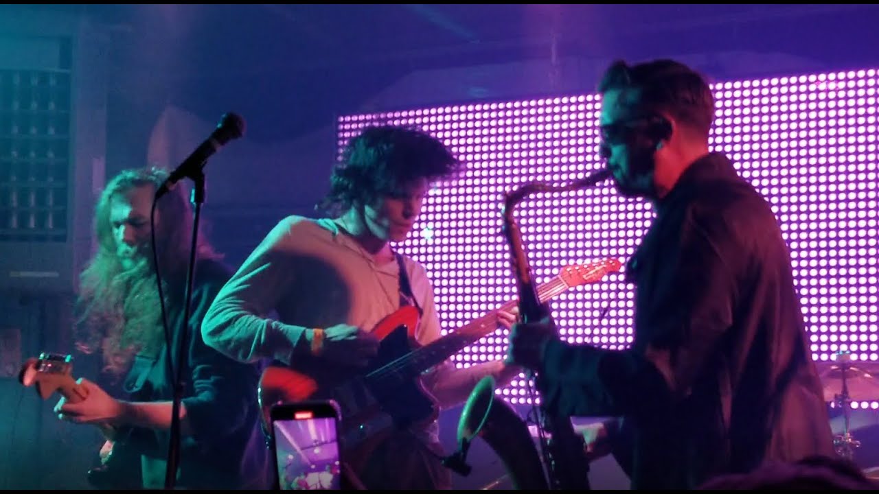 Dead Tooth live at Our Wicked Lady - Liars (Live)