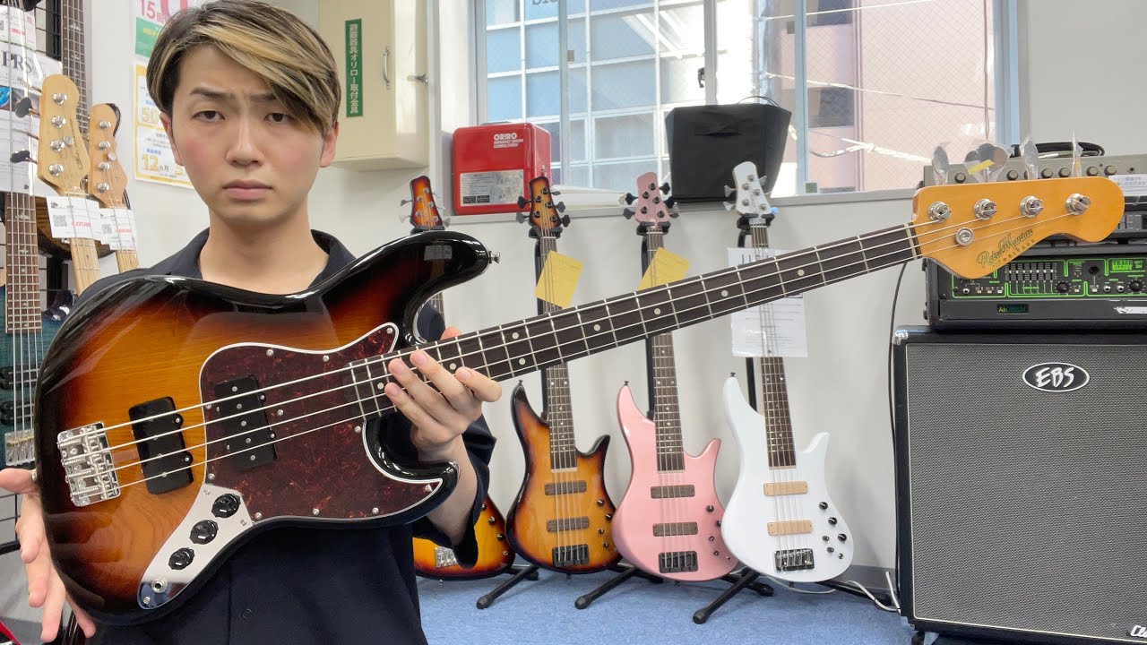 レトロギター hq720.jpg?sqp=-