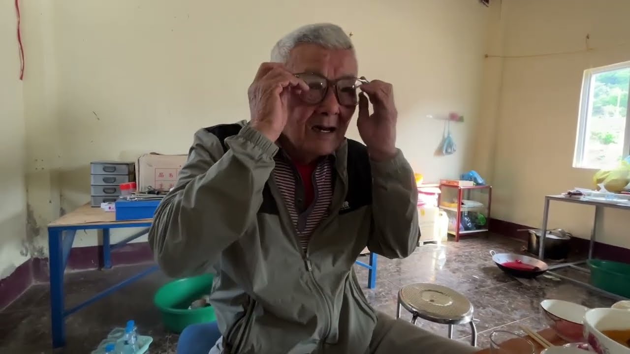 寮國山寨王的日常：我父親87歲還在異國創業的人生