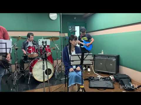 新バンド『ひとみんず』練習風景。曲は『One Step』
