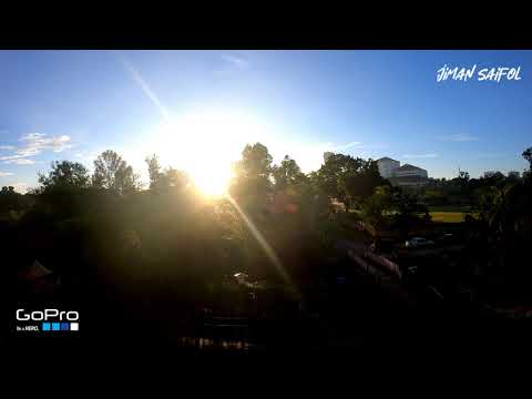 Video: Cara Menarik Matahari Terbenam Secara Berperingkat