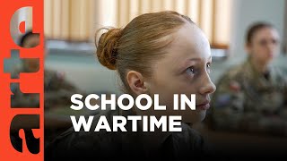 Patriotism in Education | ARTE.tv Documentary