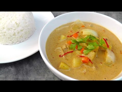 Thai Massaman Curry - Vegan Vegetarian Recipe