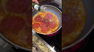 Pepperoni Pizza … FAST !!                                         #youtubeshorts #Pizza