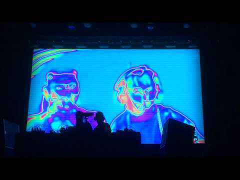 Sinjin Hawke & Zora Jones - AV Live at Sonár Barcelona 2018