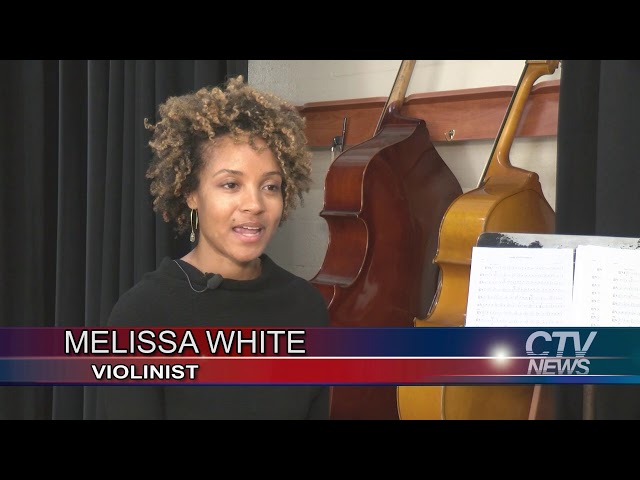 Violinist Melissa White class=