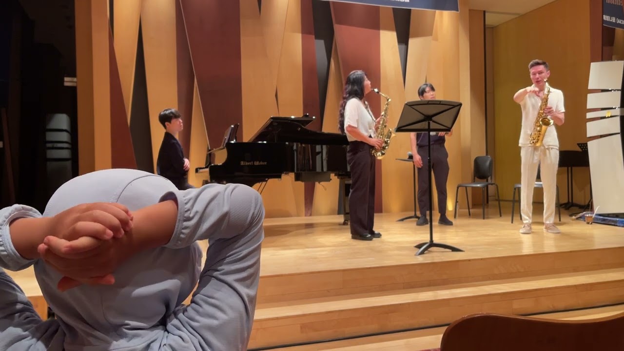 Valentin Kovalev Masterclass • J. Ibert: "Concertino da : camera"