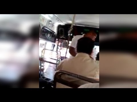 Denuncian y graban a chofer de un microbus por conducir drogado y perdido en Edomex