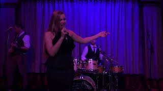 Download Lagu Ksenika Bushnevaite- I will survive MP3