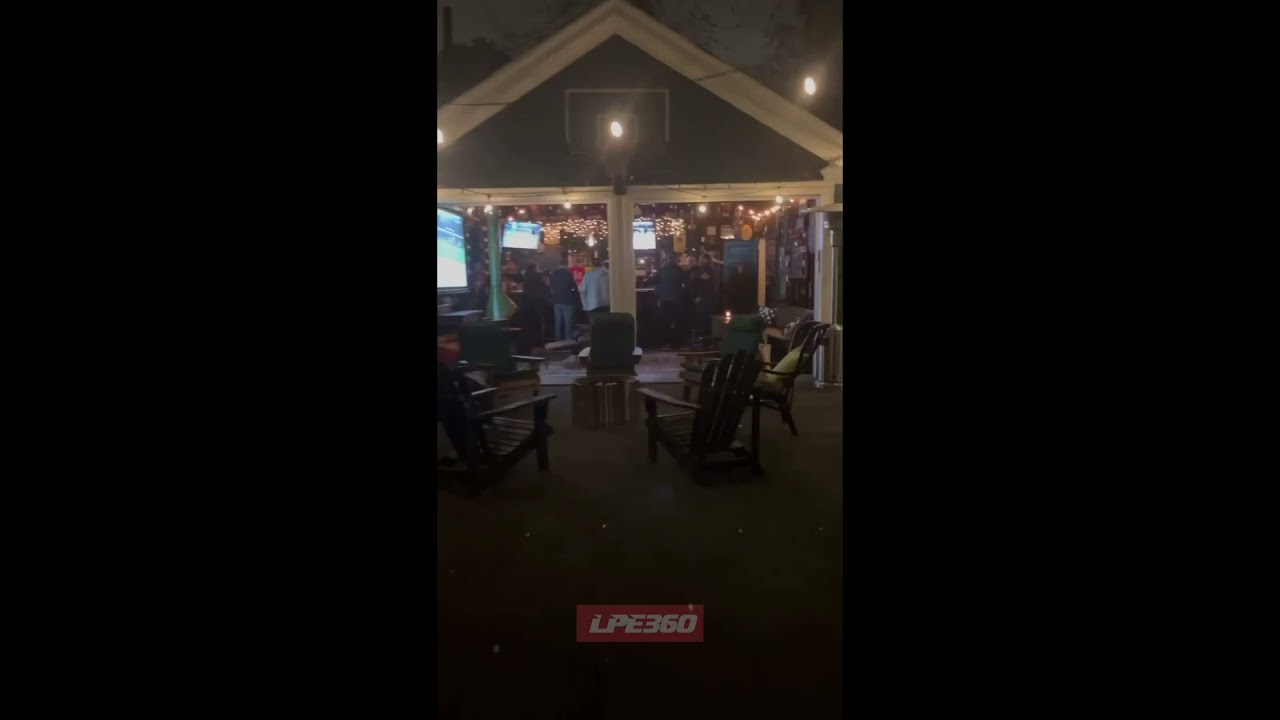 A man converted his garage into an epic bar