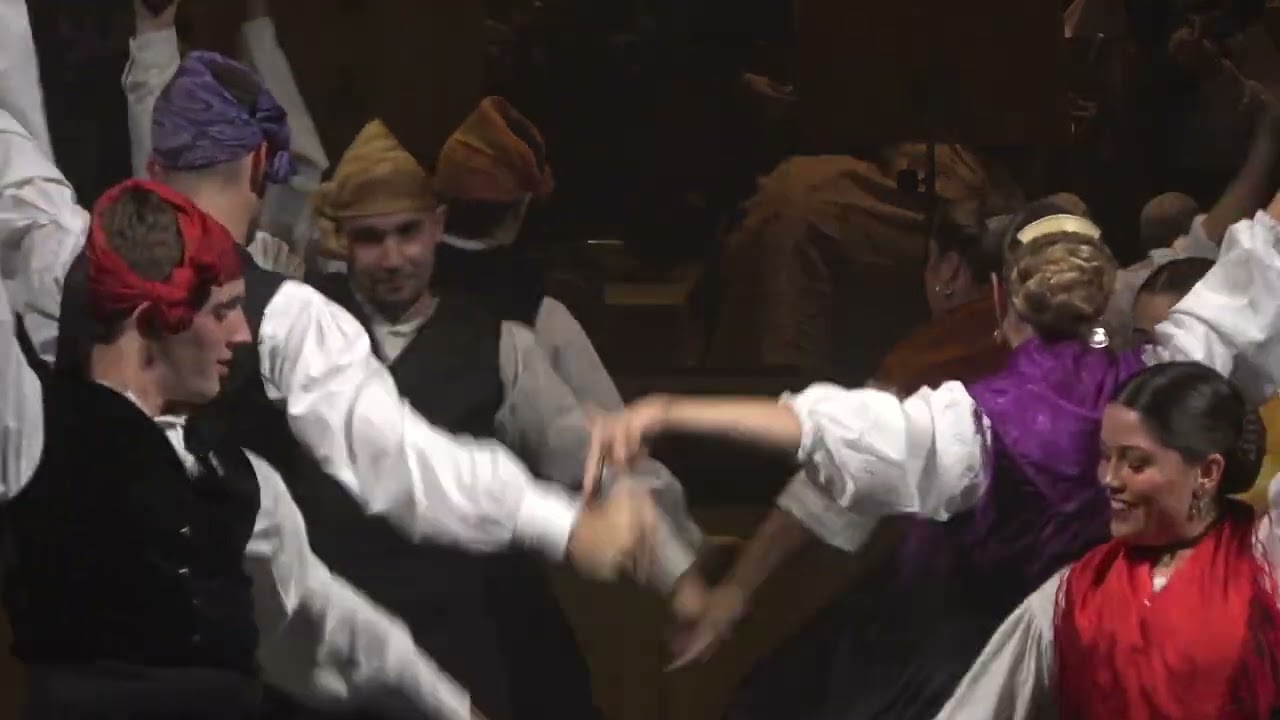 GRUPO FOLKLORICO EL PILAR 