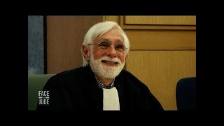 Face Au Juge Je Crois Que Ce Nest Pas Naïf