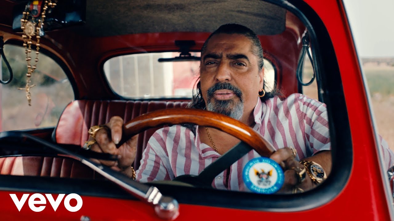 Diego El Cigala - Voy (Official Video) Diego El Cigala - Voy (Official Video)